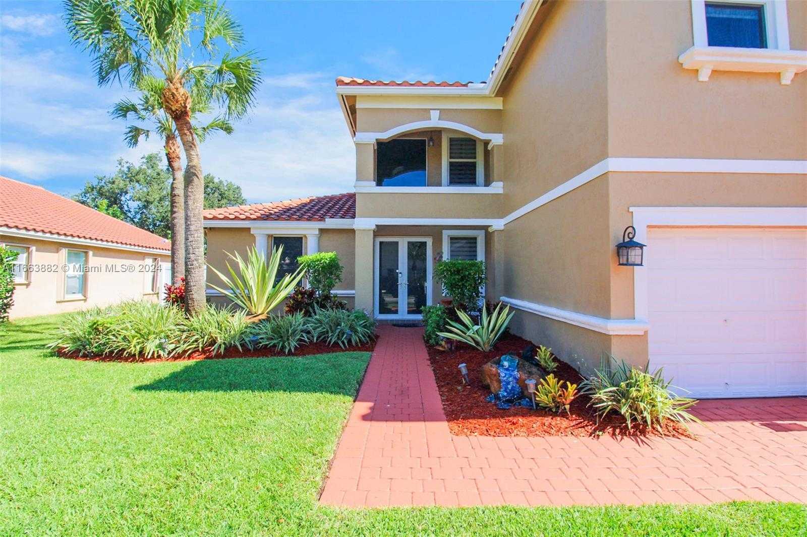 Small Image of 18901 SOUTH WEST 15TH ST, Pembroke Pines Number 57