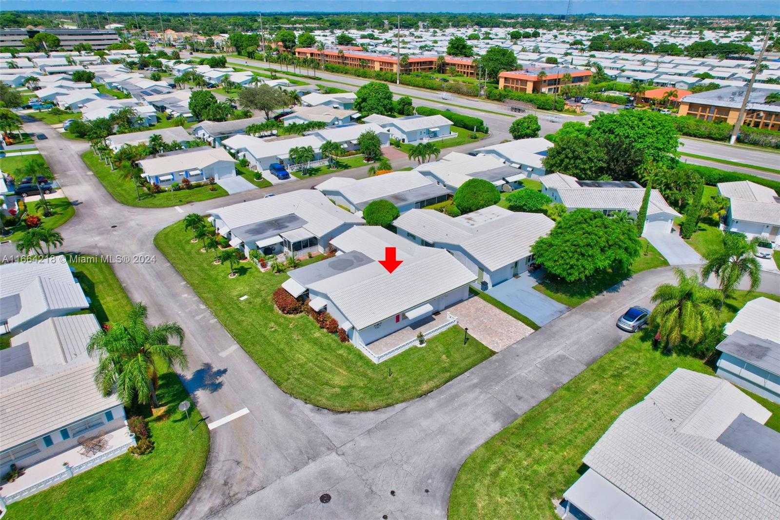Small Image of 1507 SOUTH WEST 20TH ST, Boynton Beach Number 3