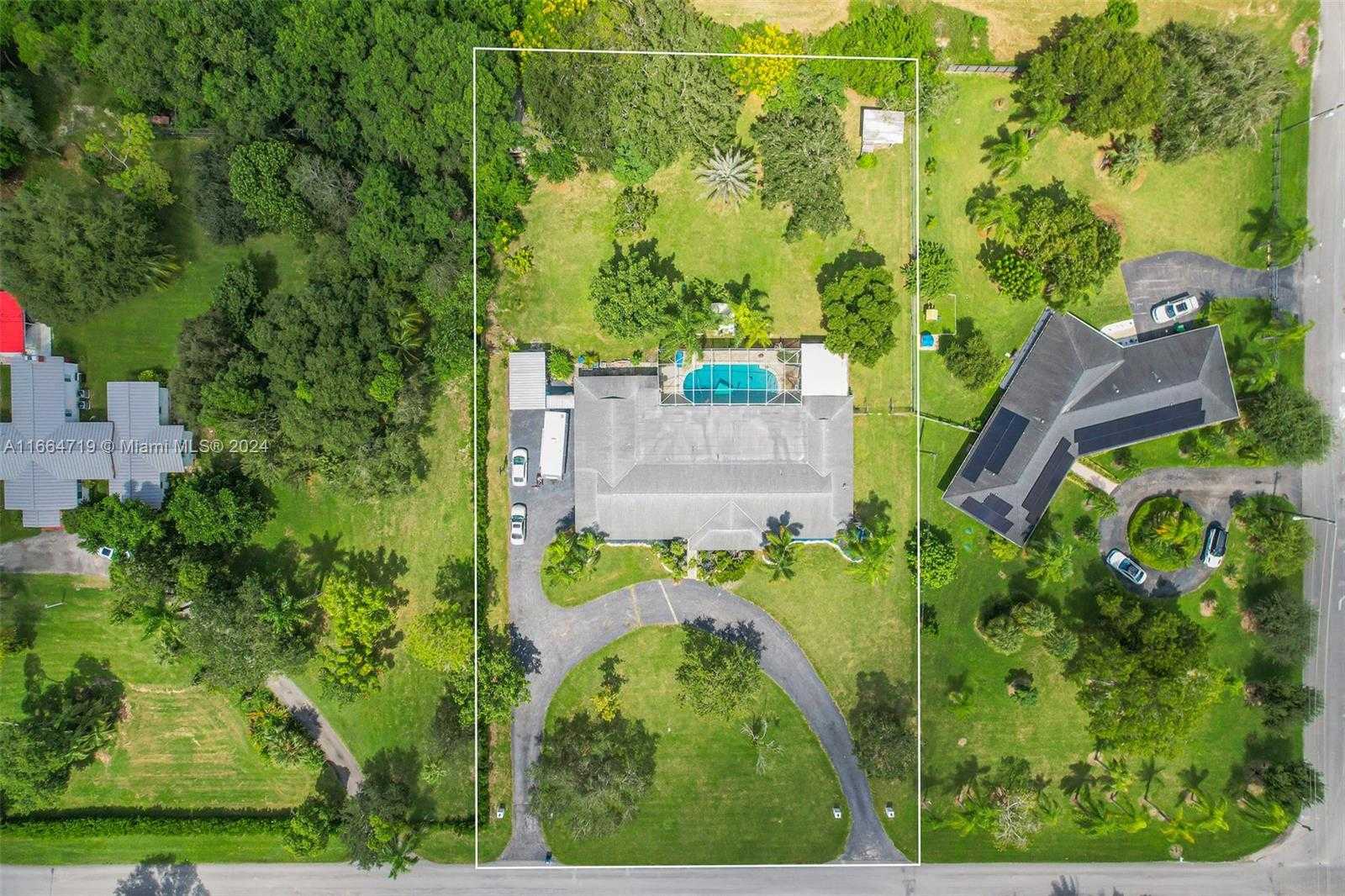 Small Image of 17421 SOUTH WEST 300TH ST, Homestead Number 58