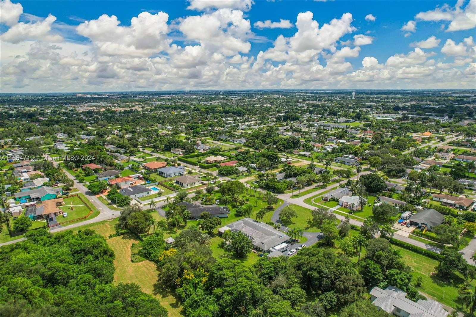 Small Image of 17421 SOUTH WEST 300TH ST, Homestead Number 62