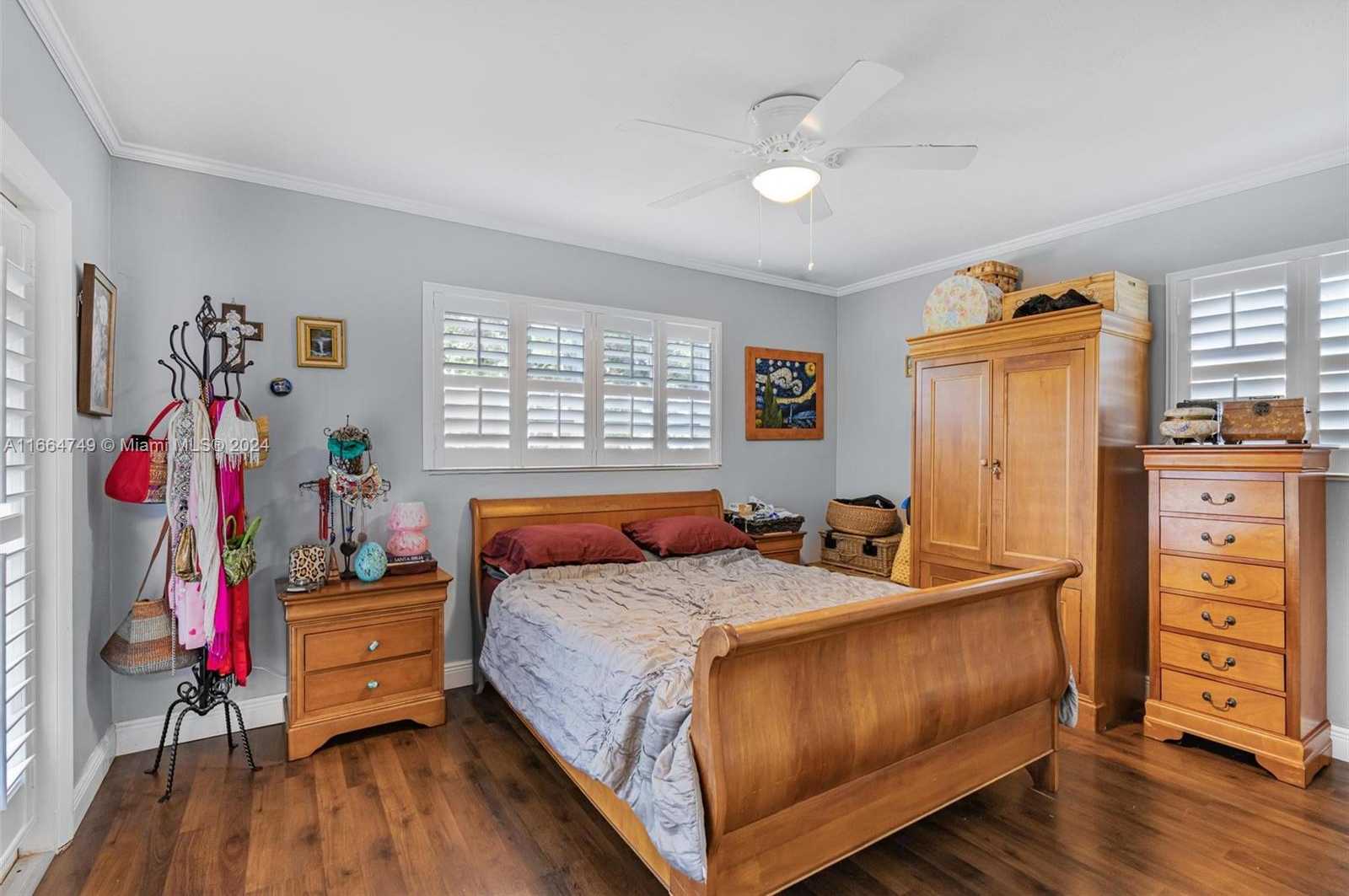 Small Image of 19700 FRANJO, Cutler Bay Number 16