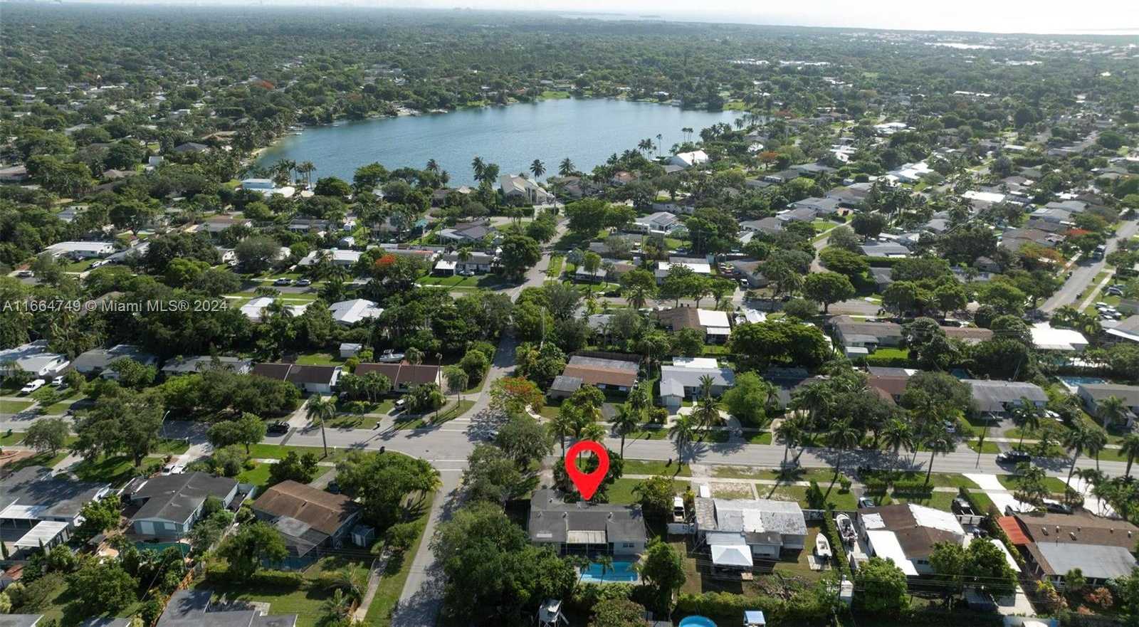Small Image of 19700 FRANJO, Cutler Bay Number 33