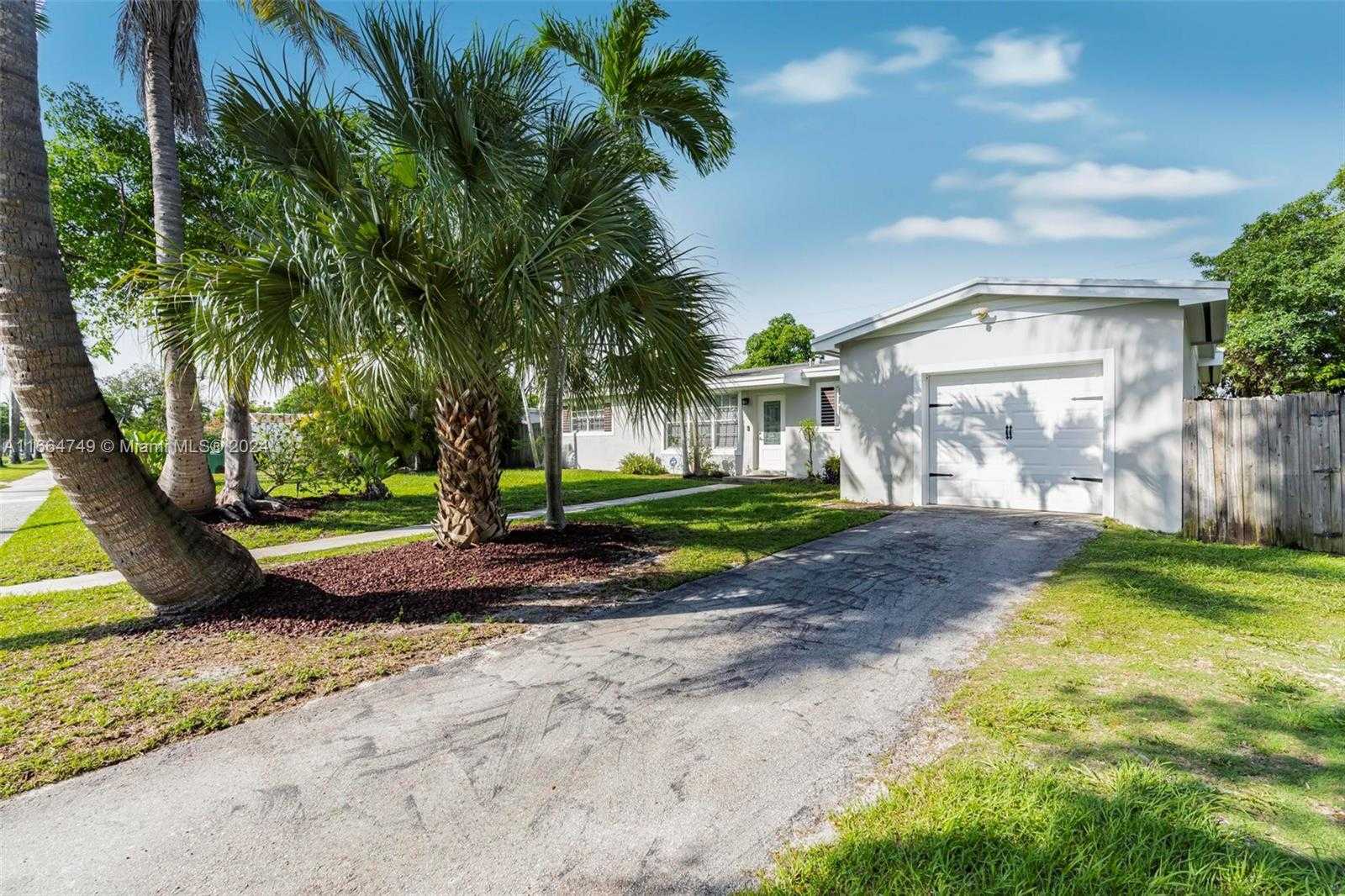 Small Image of 19700 FRANJO, Cutler Bay Number 5