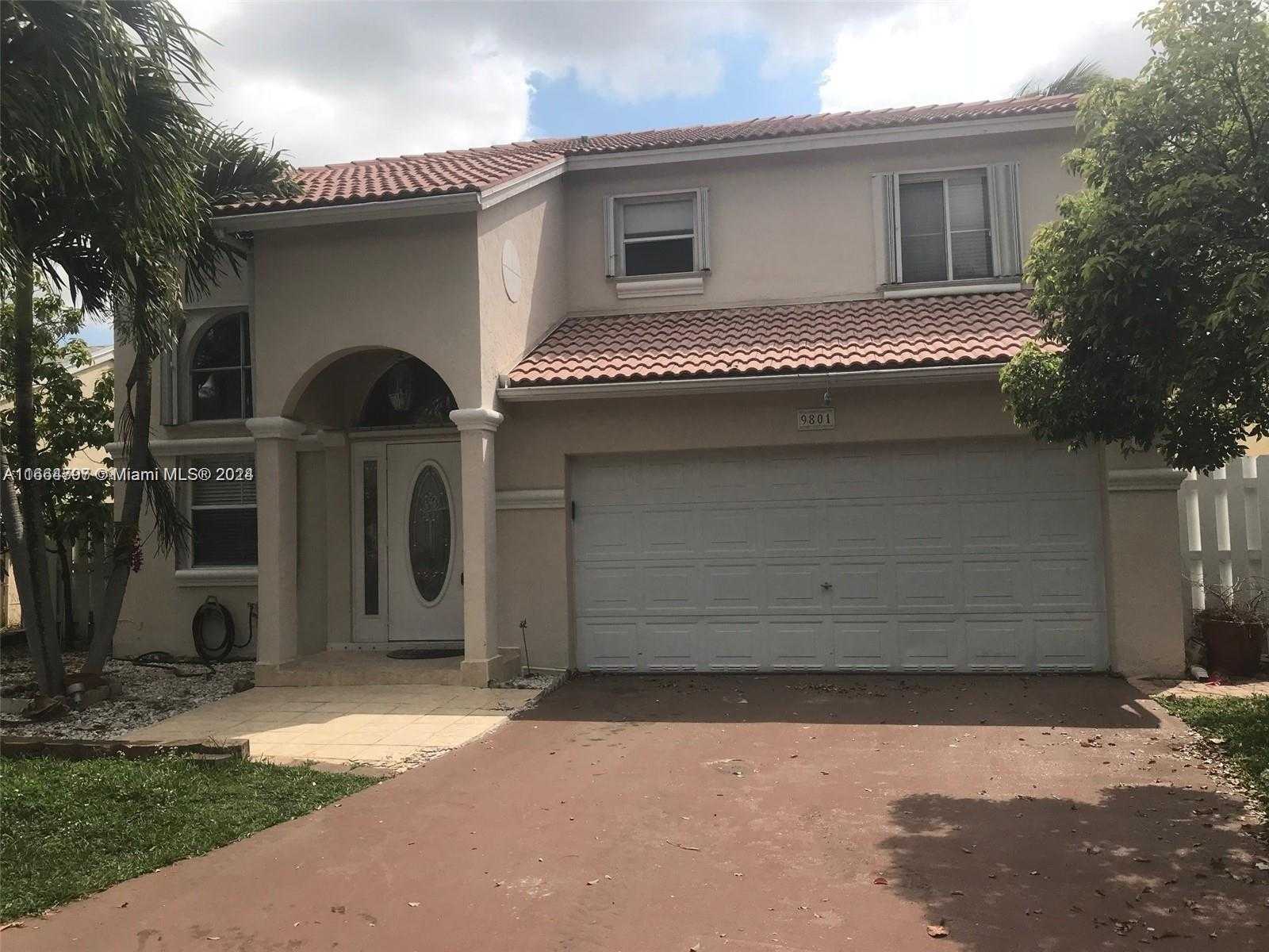 Small Image of 9801 SOUTH WEST 3RD ST, Pembroke Pines Number 29