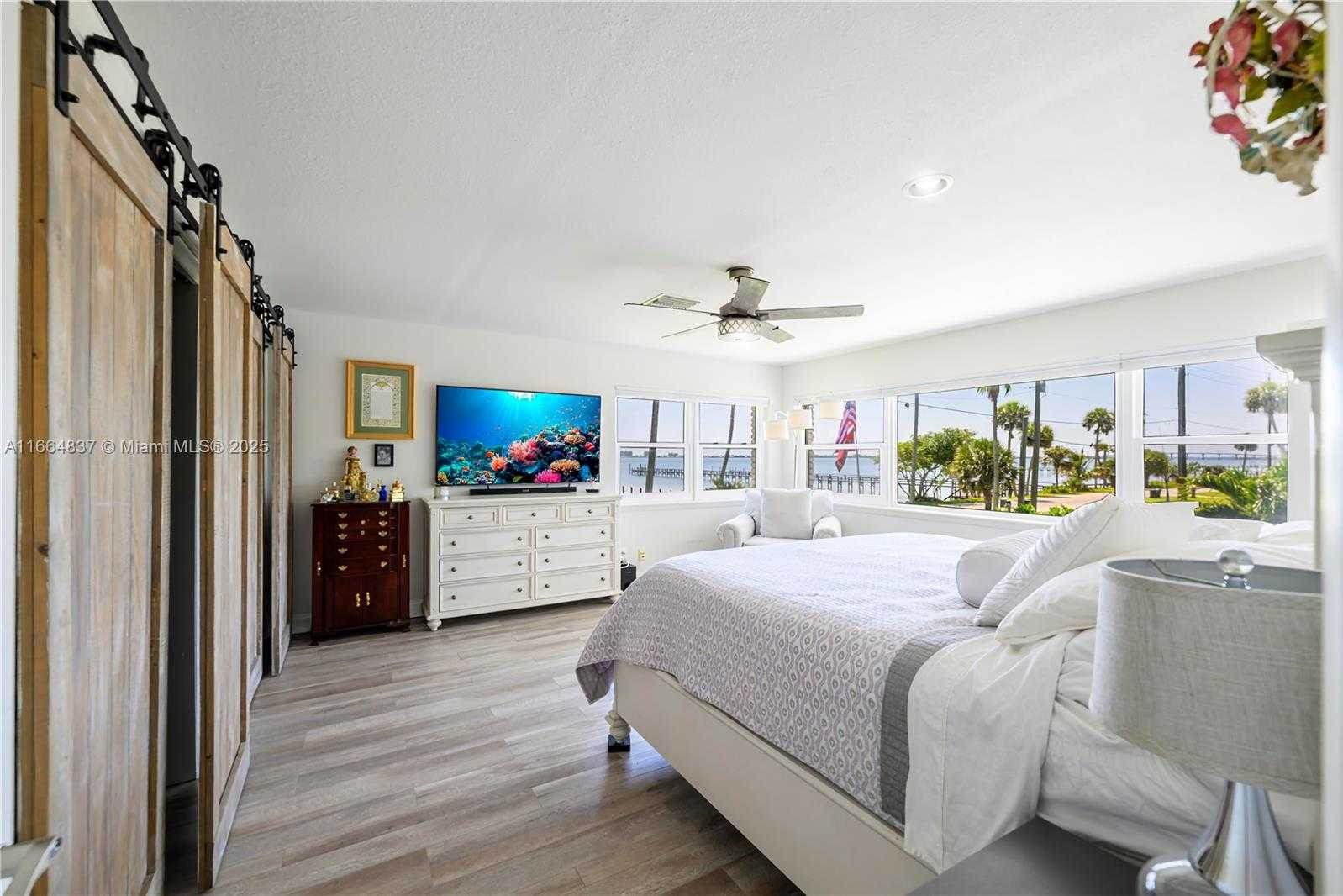 Small Image of 13549 SOUTH INDIAN RIVER DR, Jensen Beach Number 32