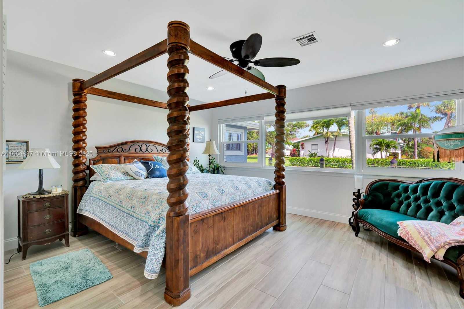 Small Image of 13549 SOUTH INDIAN RIVER DR, Jensen Beach Number 34