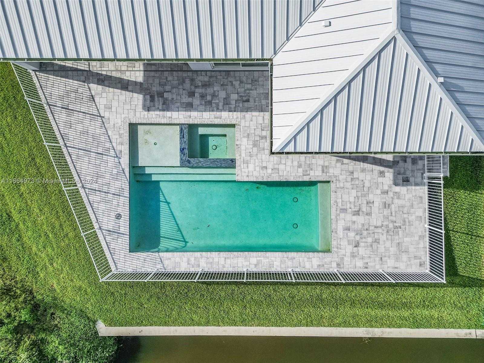 Small Image of 2207 SOUTH WEST 32TH ST, Cape Coral Number 32