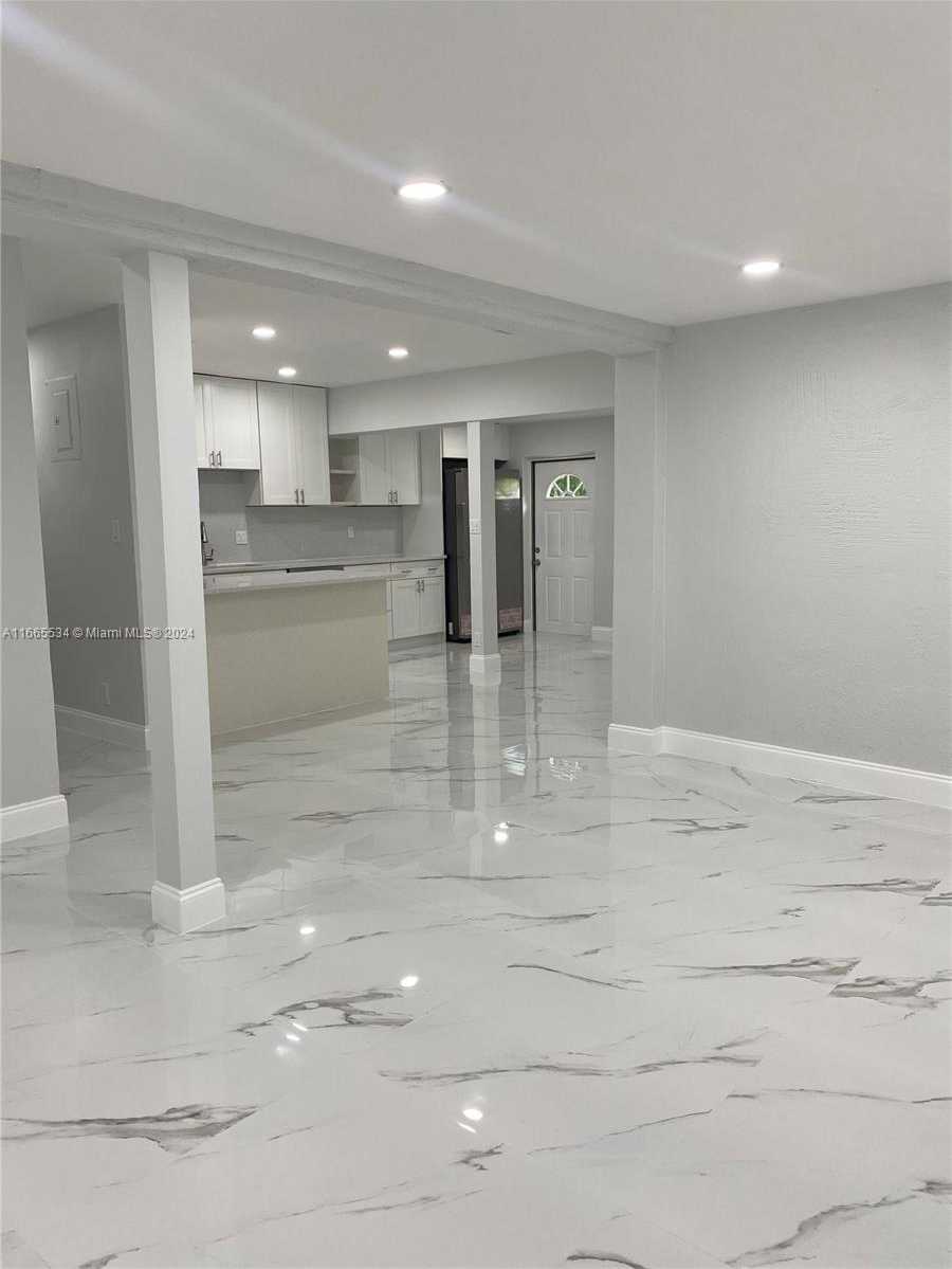 Small Image of 1244 NORTH WEST 1ST AVE, Fort Lauderdale Number 4