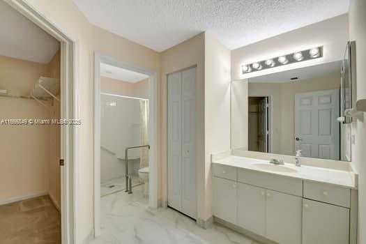 Small Image of 5127 ROBINO CIR, West Palm Beach Number 15