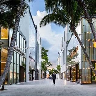 Small Image of 4725 NORTH EAST MIAMI CT, Miami Number 20