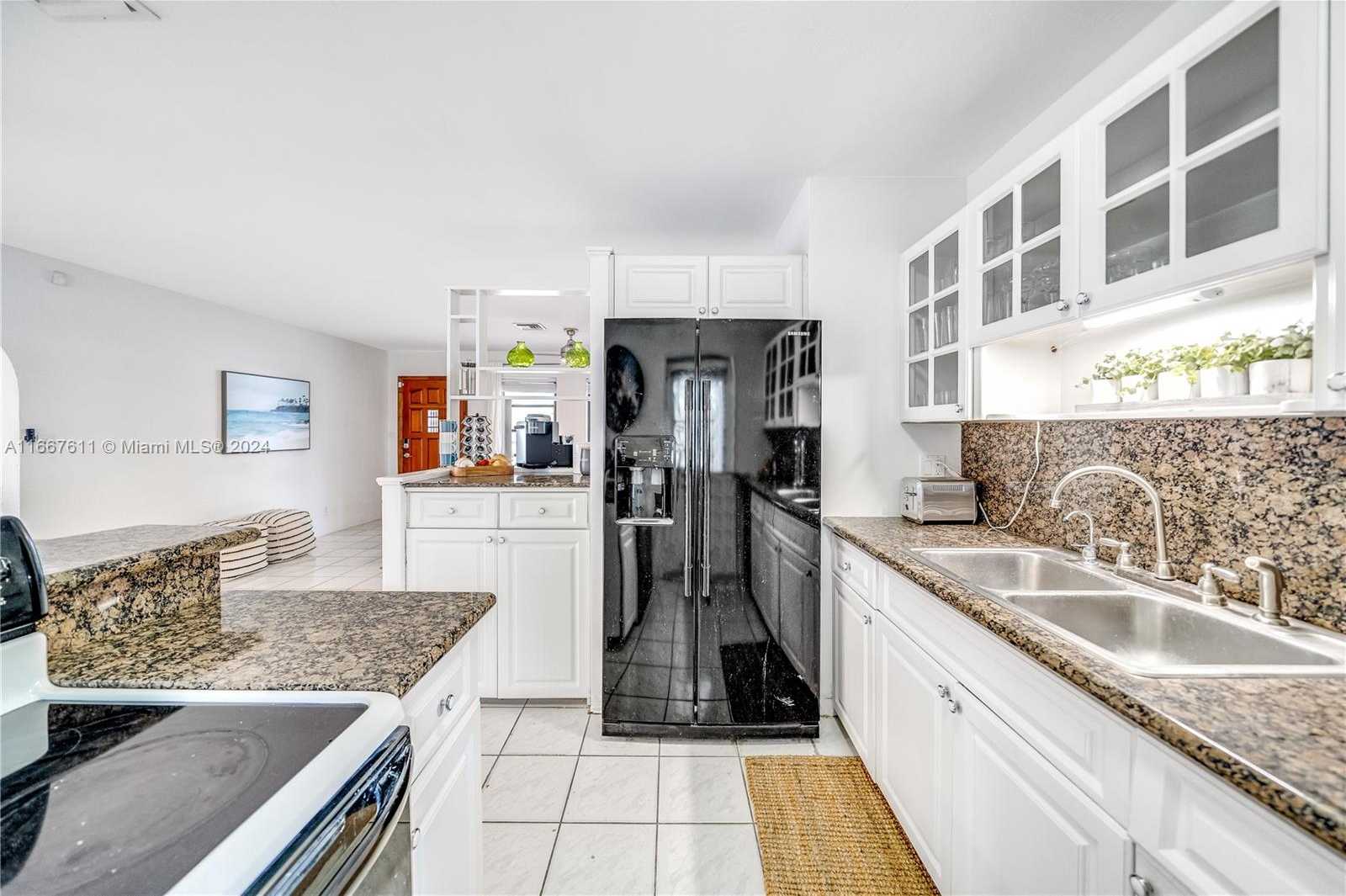 Small Image of 1574 NORTH EAST 38TH ST, Oakland Park Number 22