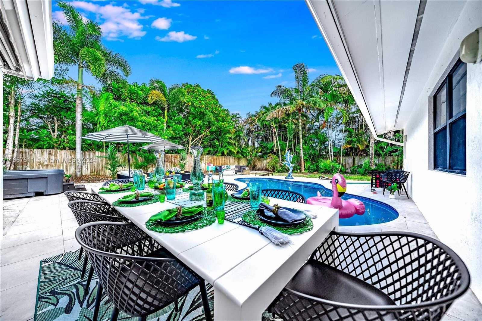 Small Image of 1574 NORTH EAST 38TH ST, Oakland Park Number 3