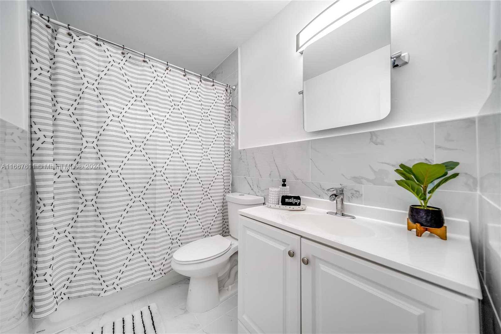 Small Image of 1574 NORTH EAST 38TH ST, Oakland Park Number 6