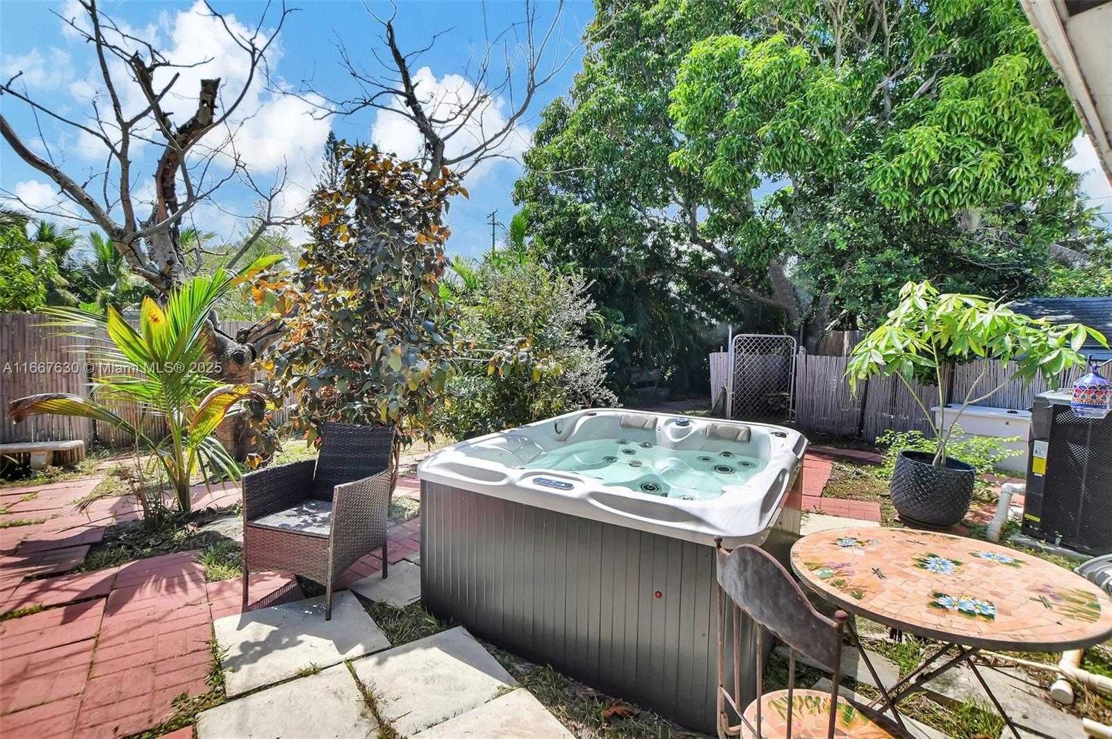 Small Image of 798 NORTH WEST 15TH AVE, Boca Raton Number 16