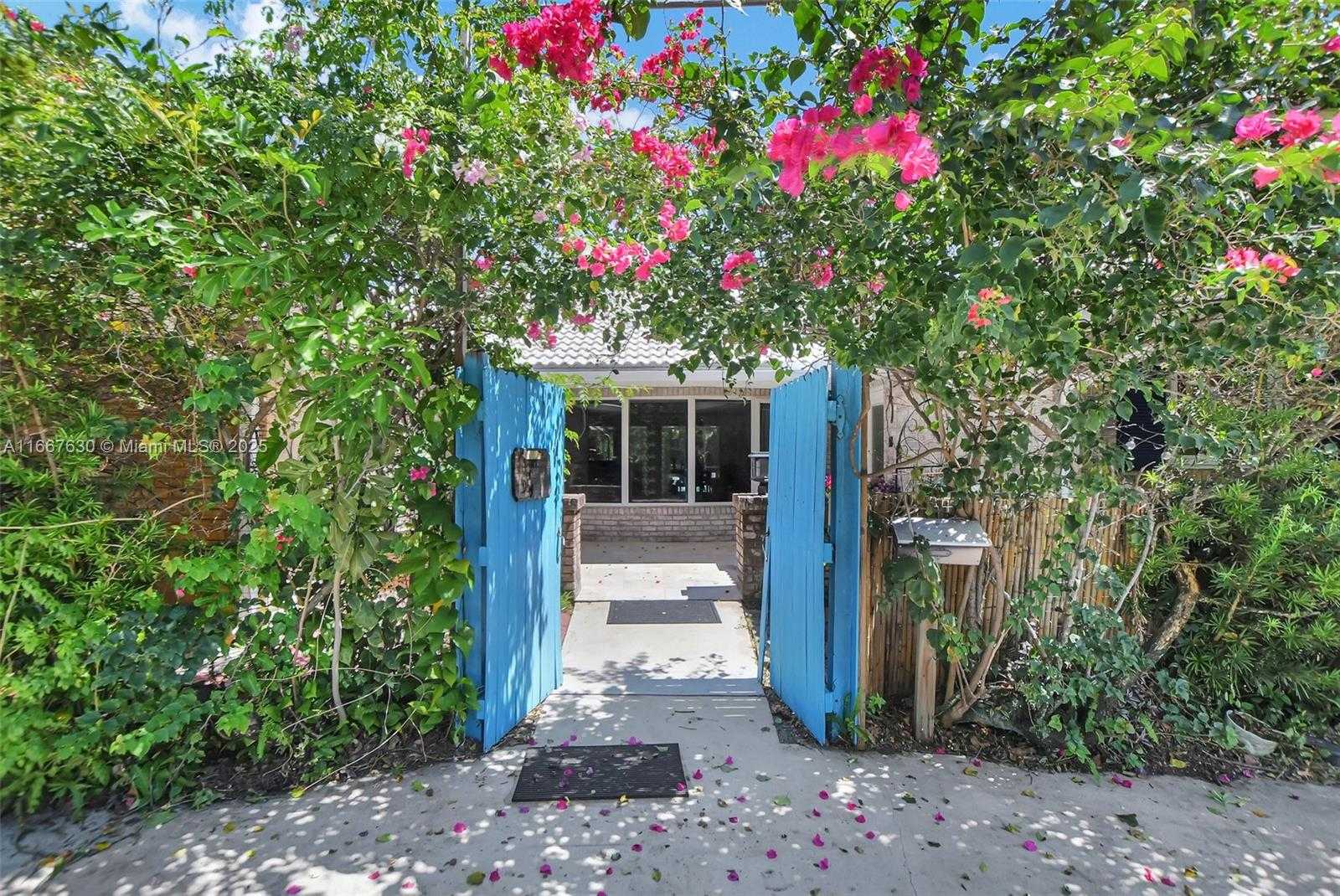 Small Image of 798 NORTH WEST 15TH AVE, Boca Raton Number 2