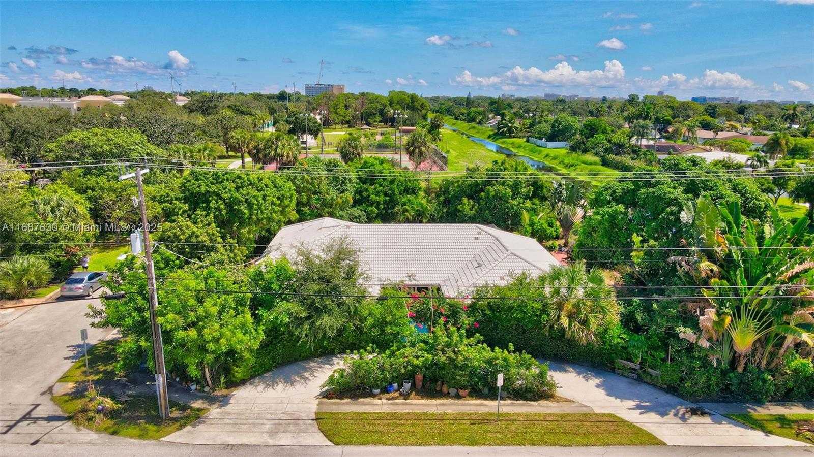 Small Image of 798 NORTH WEST 15TH AVE, Boca Raton Number 23