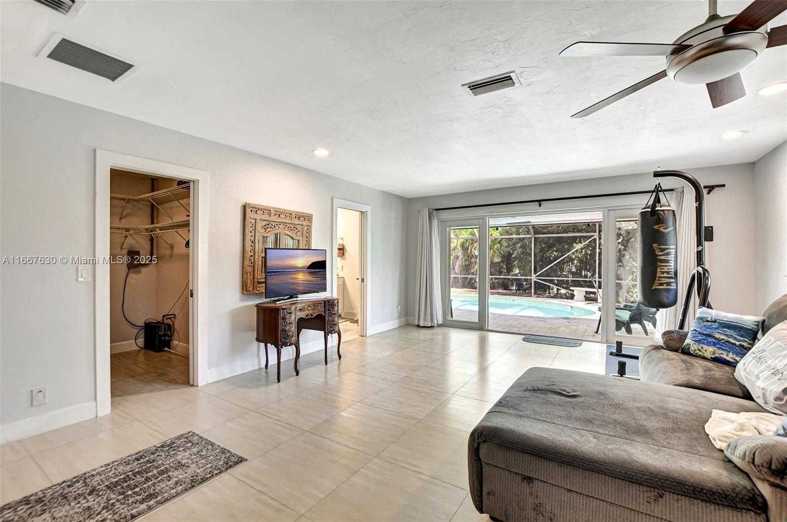 Small Image of 798 NORTH WEST 15TH AVE, Boca Raton Number 60