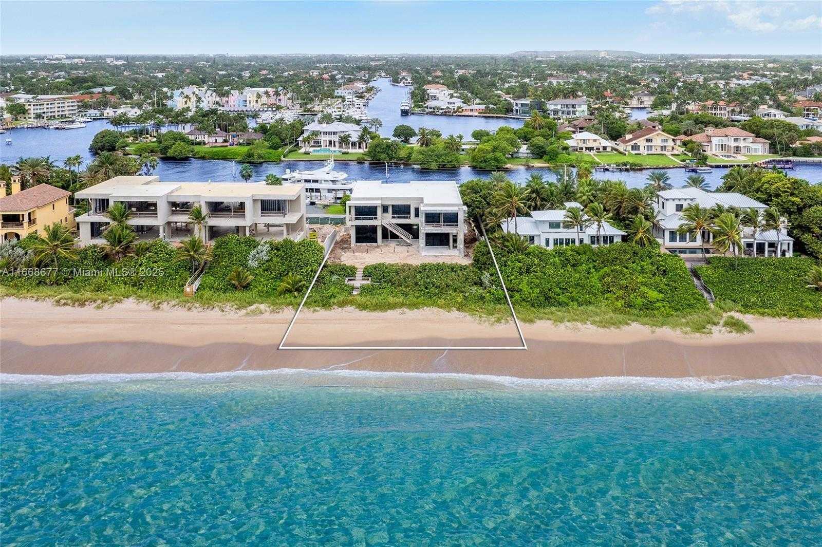 Small Image of 961 HILLSBORO MILE, Hillsboro Beach Number 8