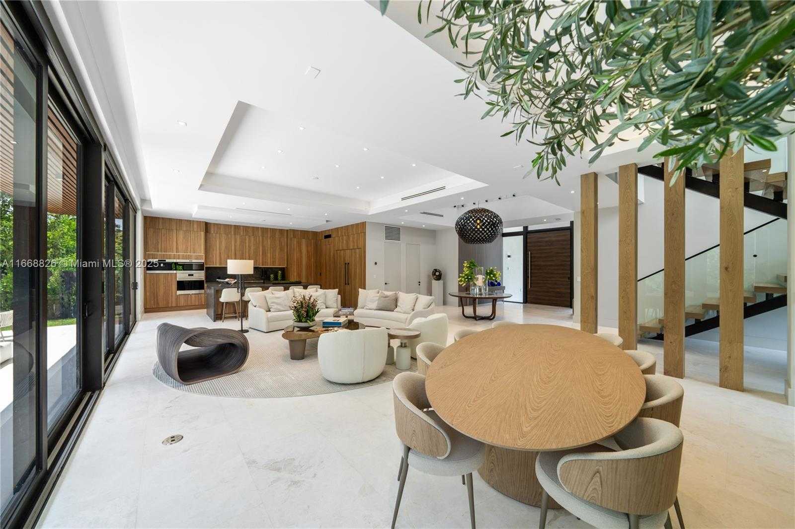 Small Image of 262 189TH TER, Sunny Isles Beach Number 23
