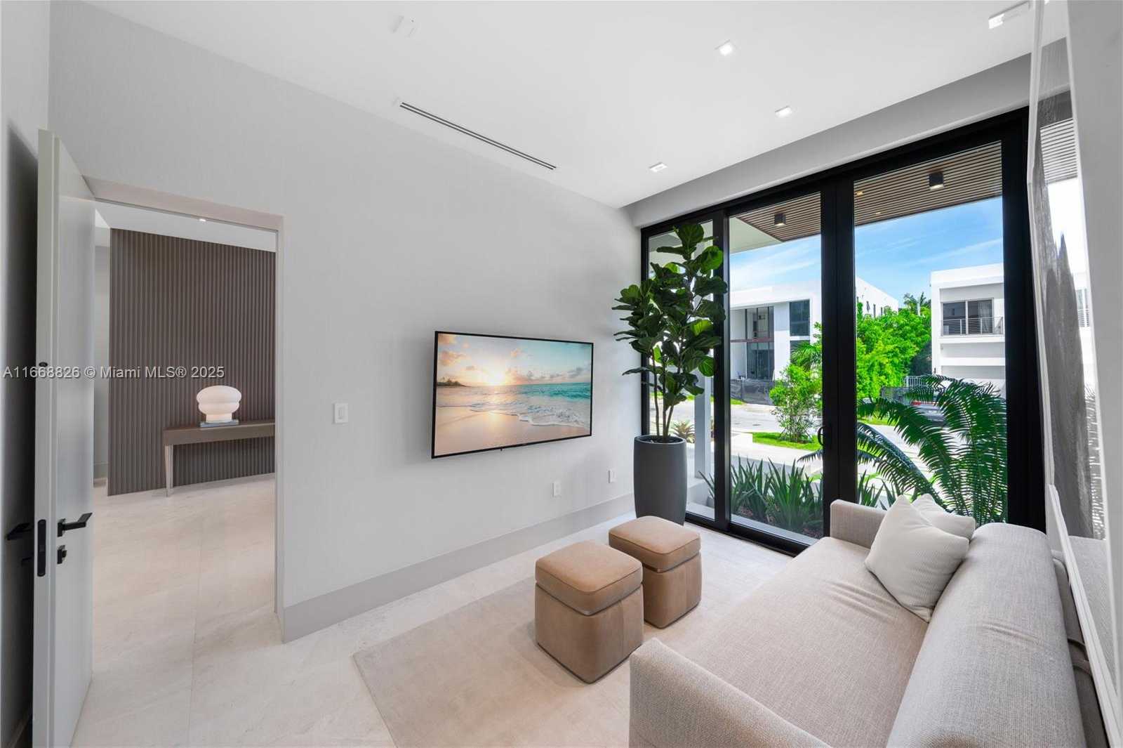Small Image of 262 189TH TER, Sunny Isles Beach Number 36