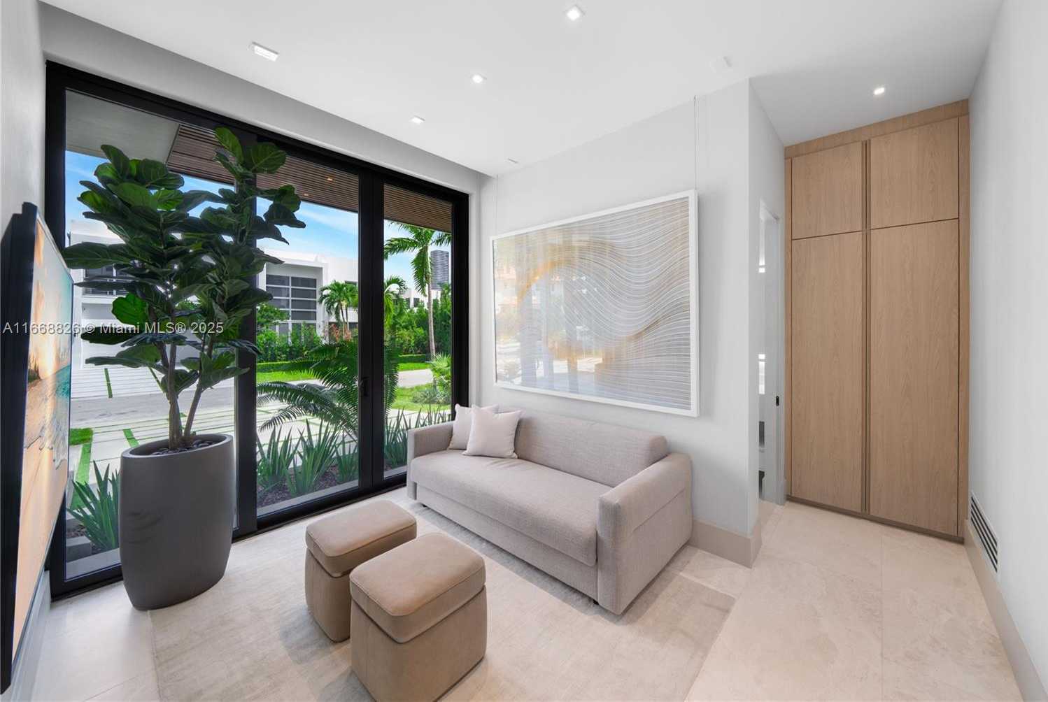 Small Image of 262 189TH TER, Sunny Isles Beach Number 37