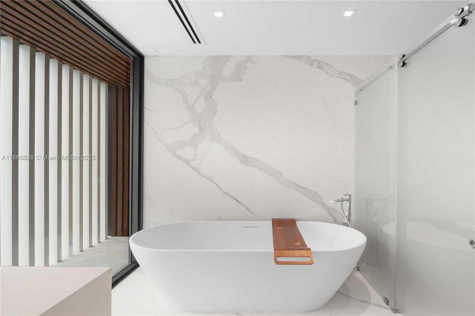Small Image of 262 189TH TER, Sunny Isles Beach Number 44