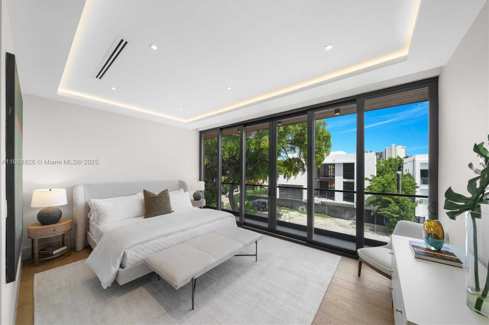 Small Image of 262 189TH TER, Sunny Isles Beach Number 47