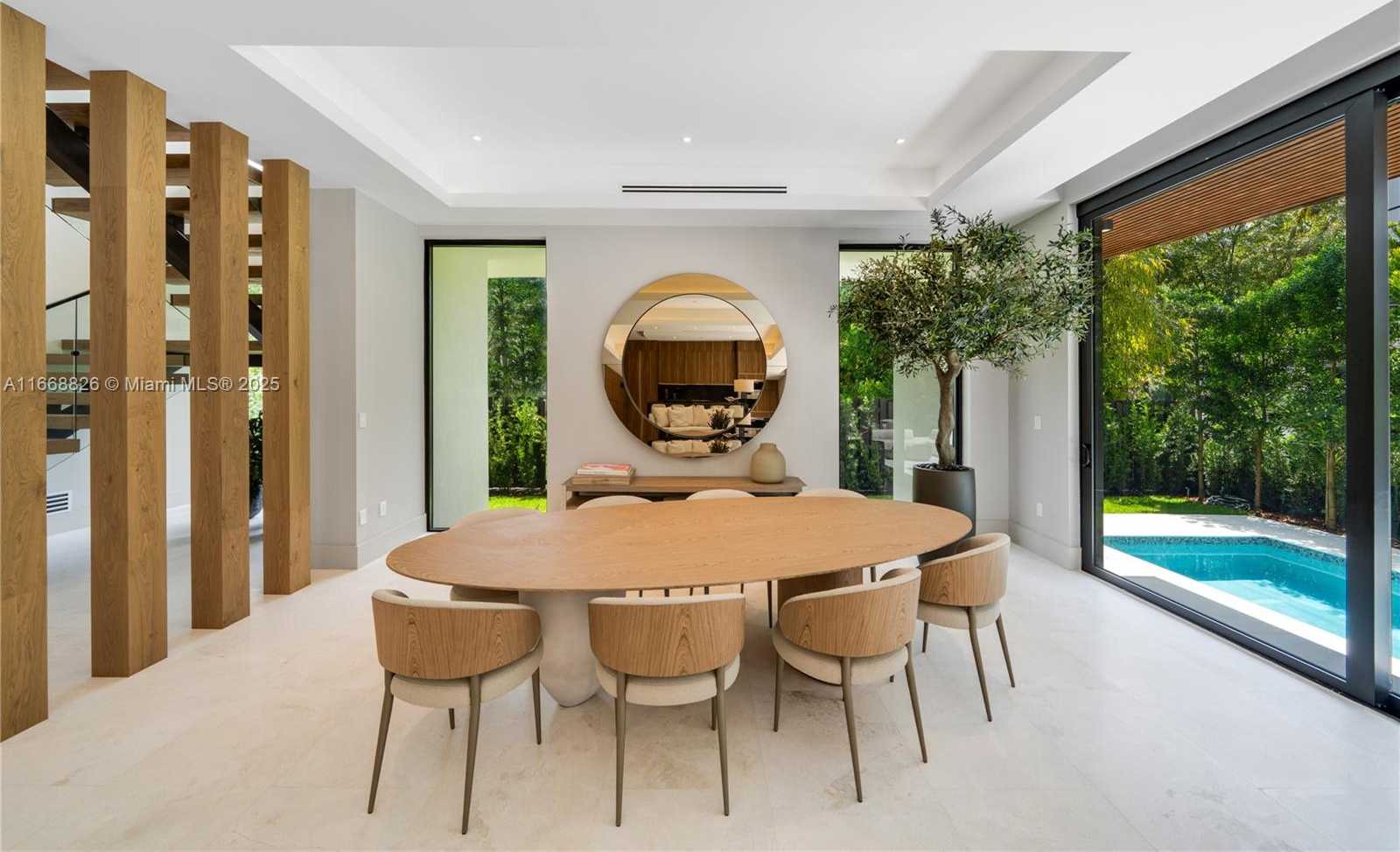 Small Image of 262 189TH TER, Sunny Isles Beach Number 5
