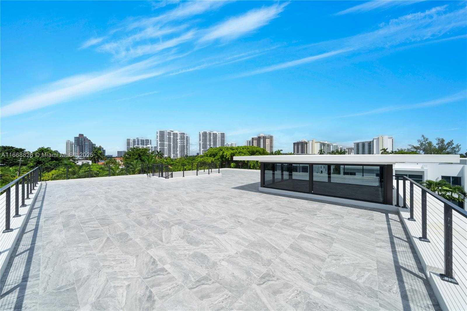 Small Image of 262 189TH TER, Sunny Isles Beach Number 56