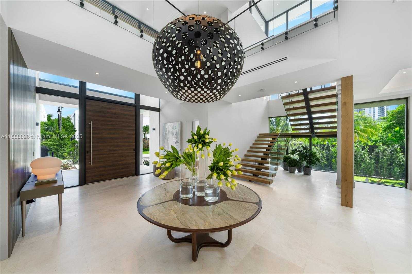 Small Image of 262 189TH TER, Sunny Isles Beach Number 6