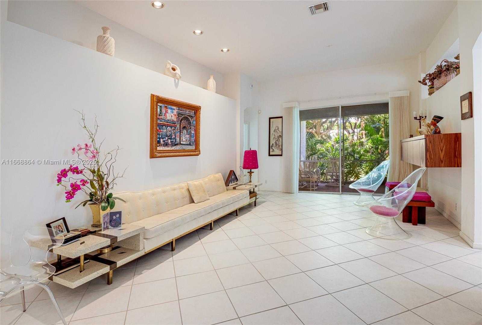 Small Image of 12832 CORAL LAKES DR, Boynton Beach Number 15