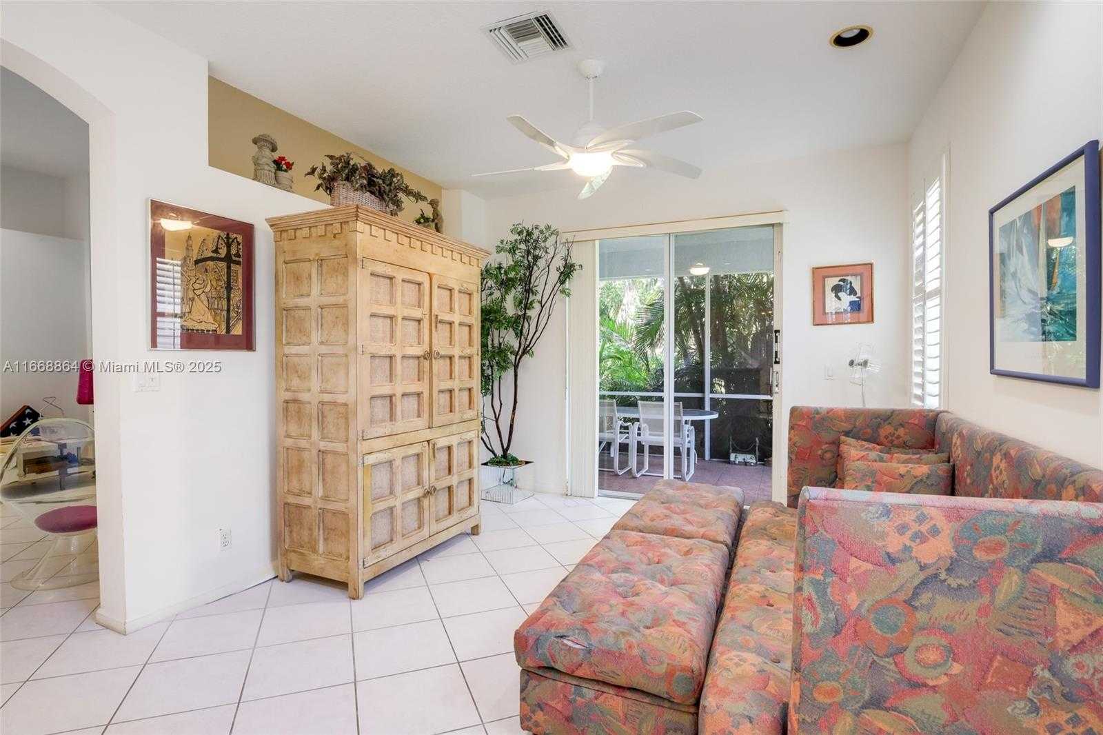 Small Image of 12832 CORAL LAKES DR, Boynton Beach Number 20