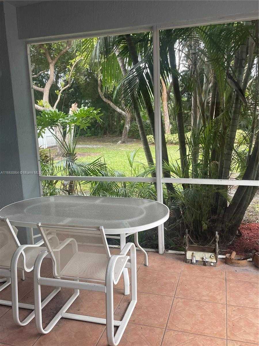 Small Image of 12832 CORAL LAKES DR, Boynton Beach Number 35