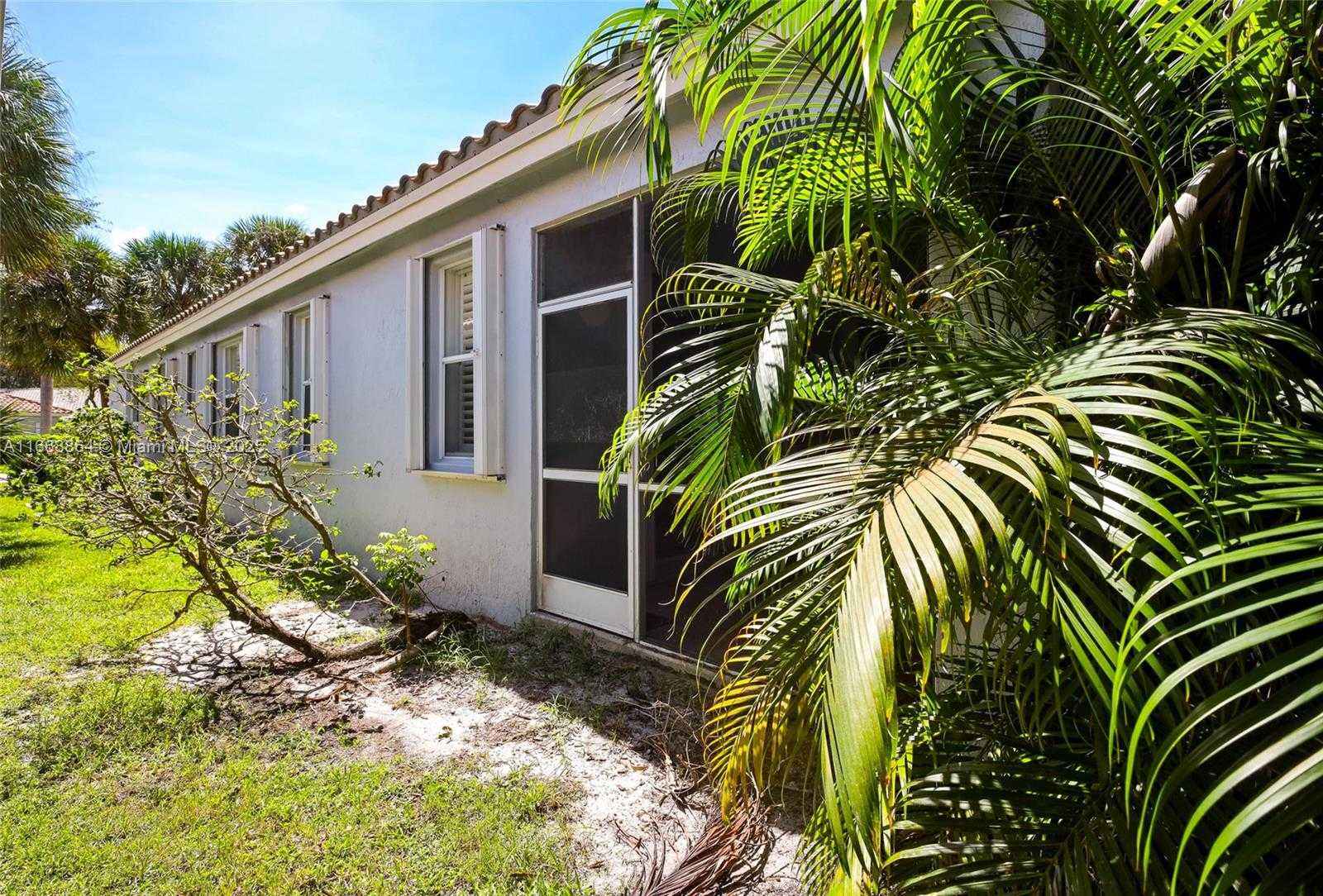 Small Image of 12832 CORAL LAKES DR, Boynton Beach Number 44