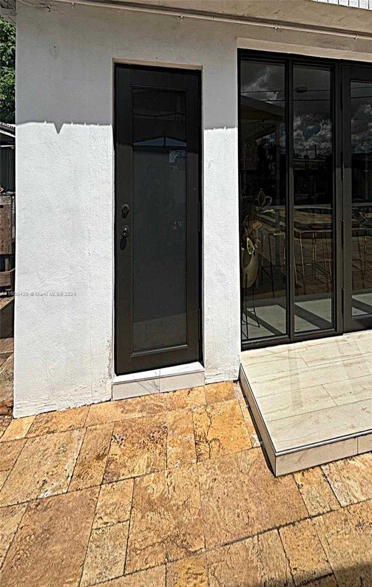 Small Image of 1214 WEST 80TH ST, Hialeah Number 30
