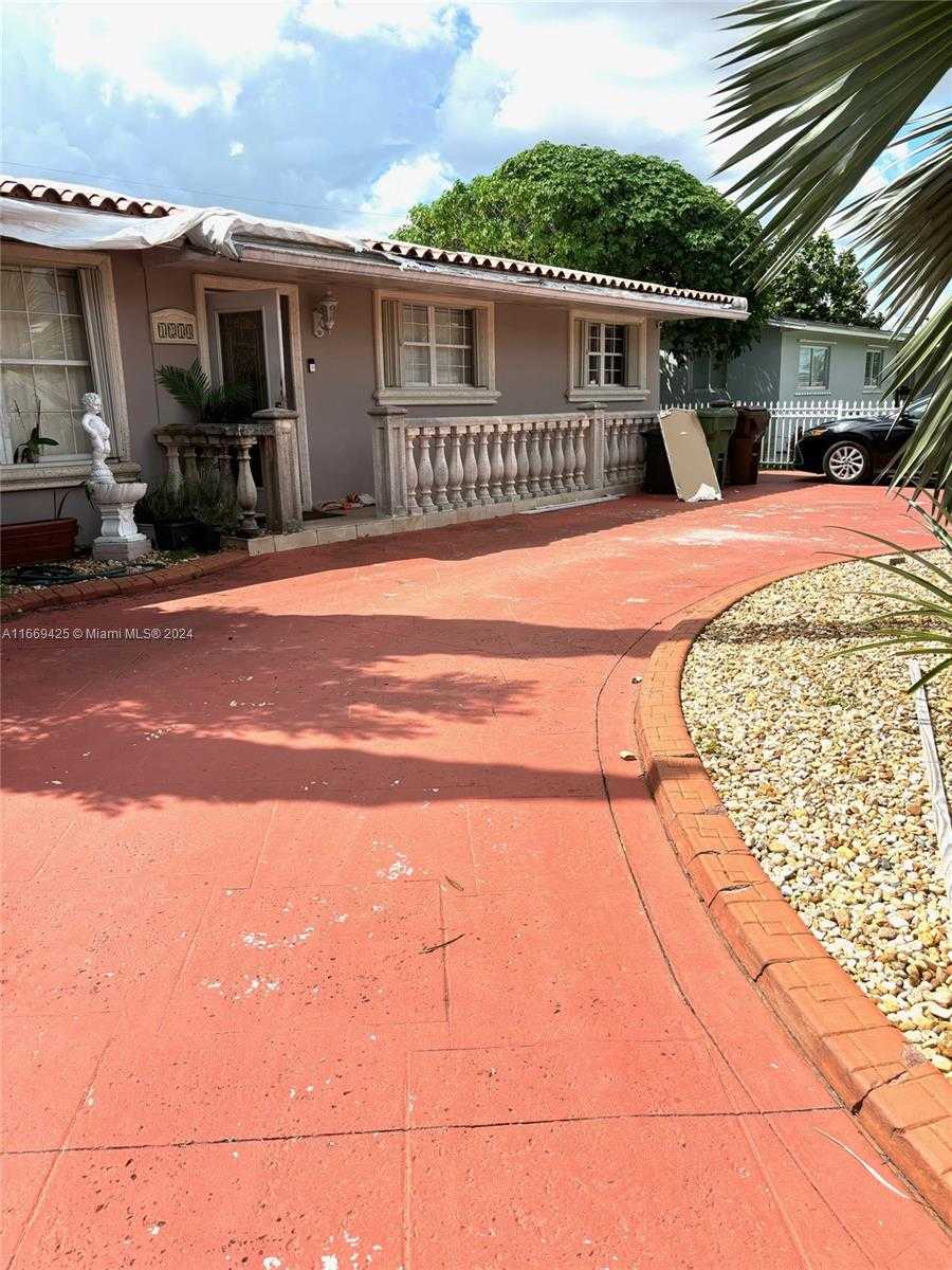 Small Image of 1214 WEST 80TH ST, Hialeah Number 37