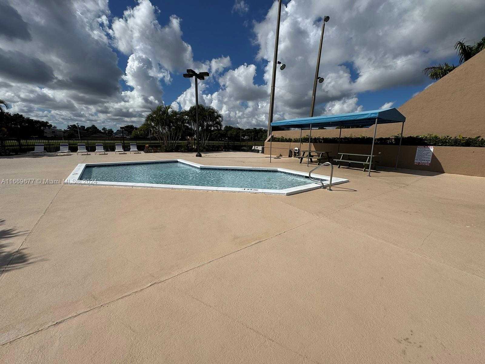 Small Image of 2051 NW 35th Terrace, Coconut Creek, FL 33066, USA Number 41