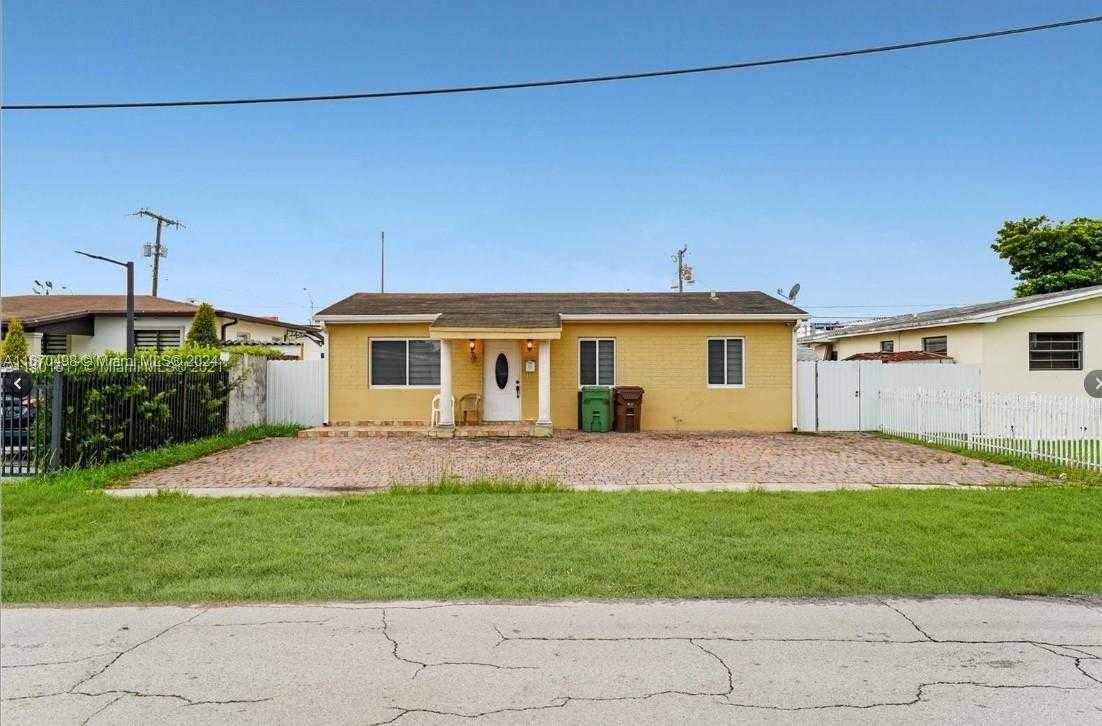 Small Image of 4264 EAST 8 CT, Hialeah Number 6