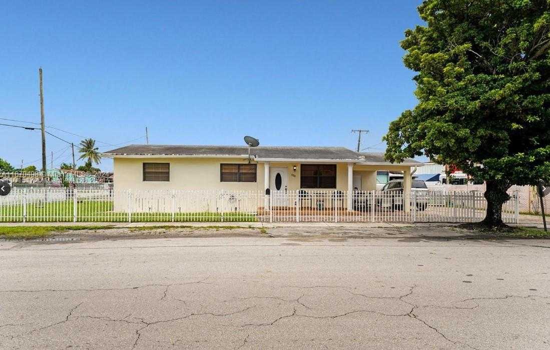 Small Image of 4264 EAST 8 CT, Hialeah Number 8