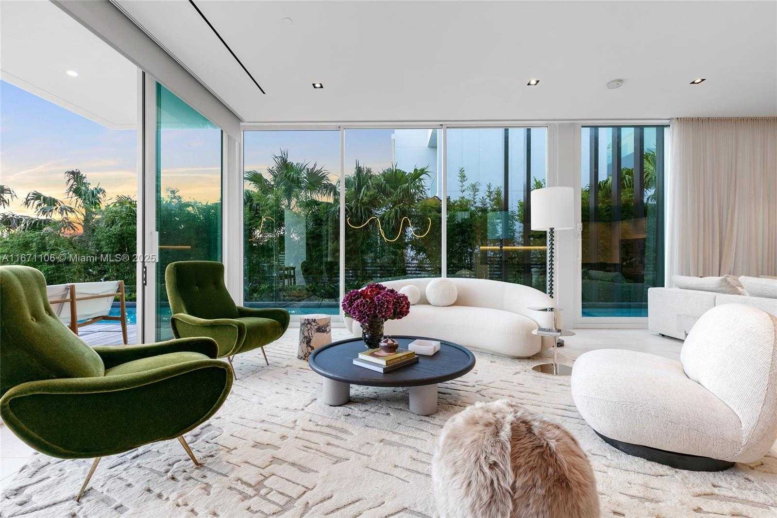 Small Image of 1081 WEST 48TH ST, Miami Beach Number 35