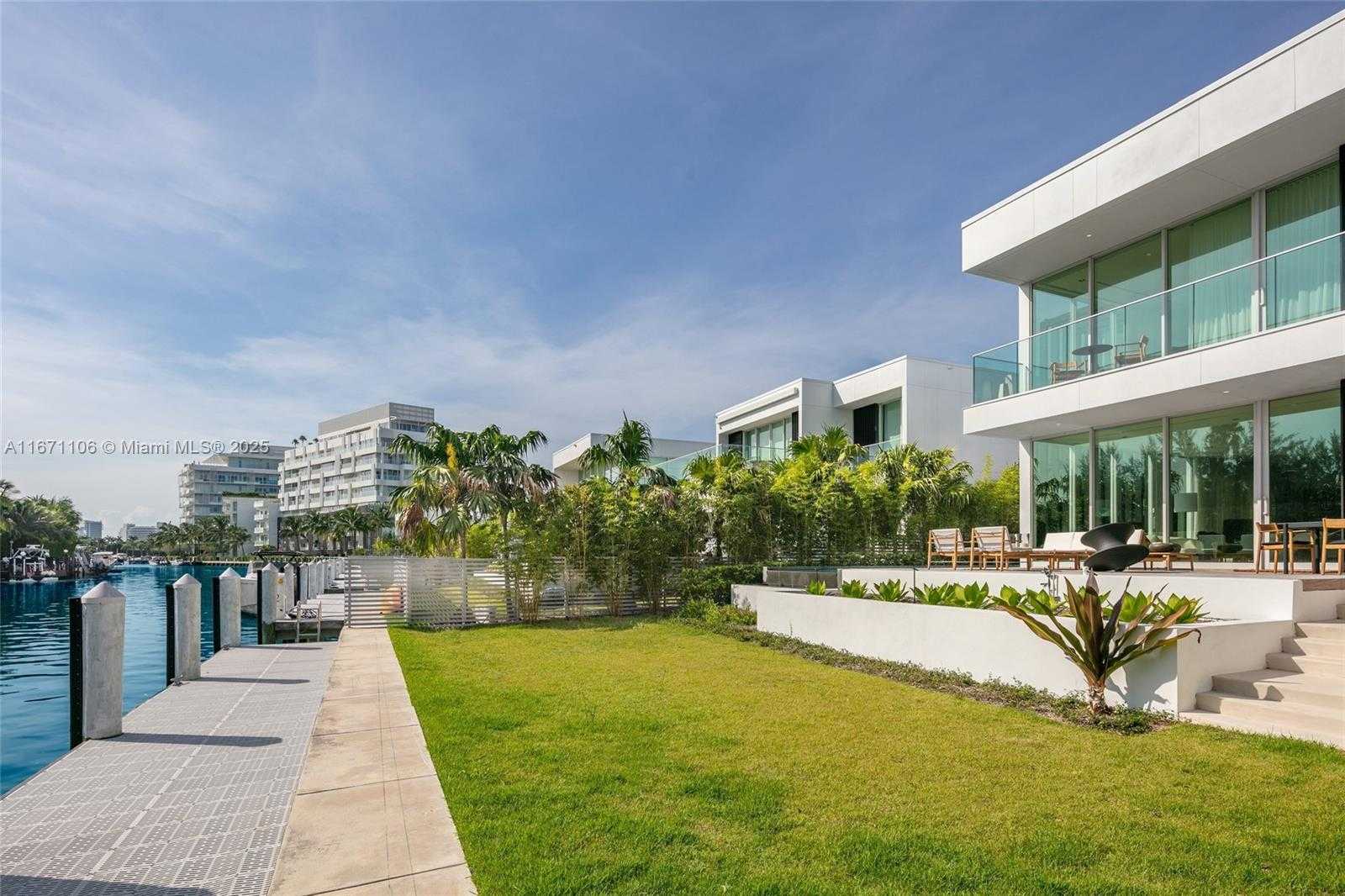 Small Image of 1081 WEST 48TH ST, Miami Beach Number 42
