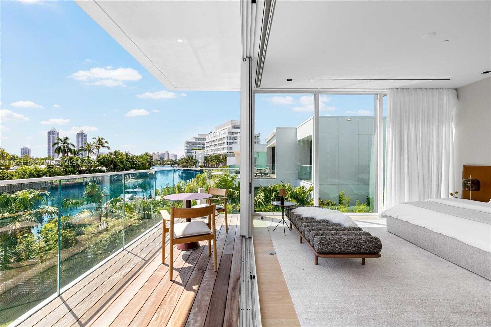 Small Image of 1081 WEST 48TH ST, Miami Beach Number 58