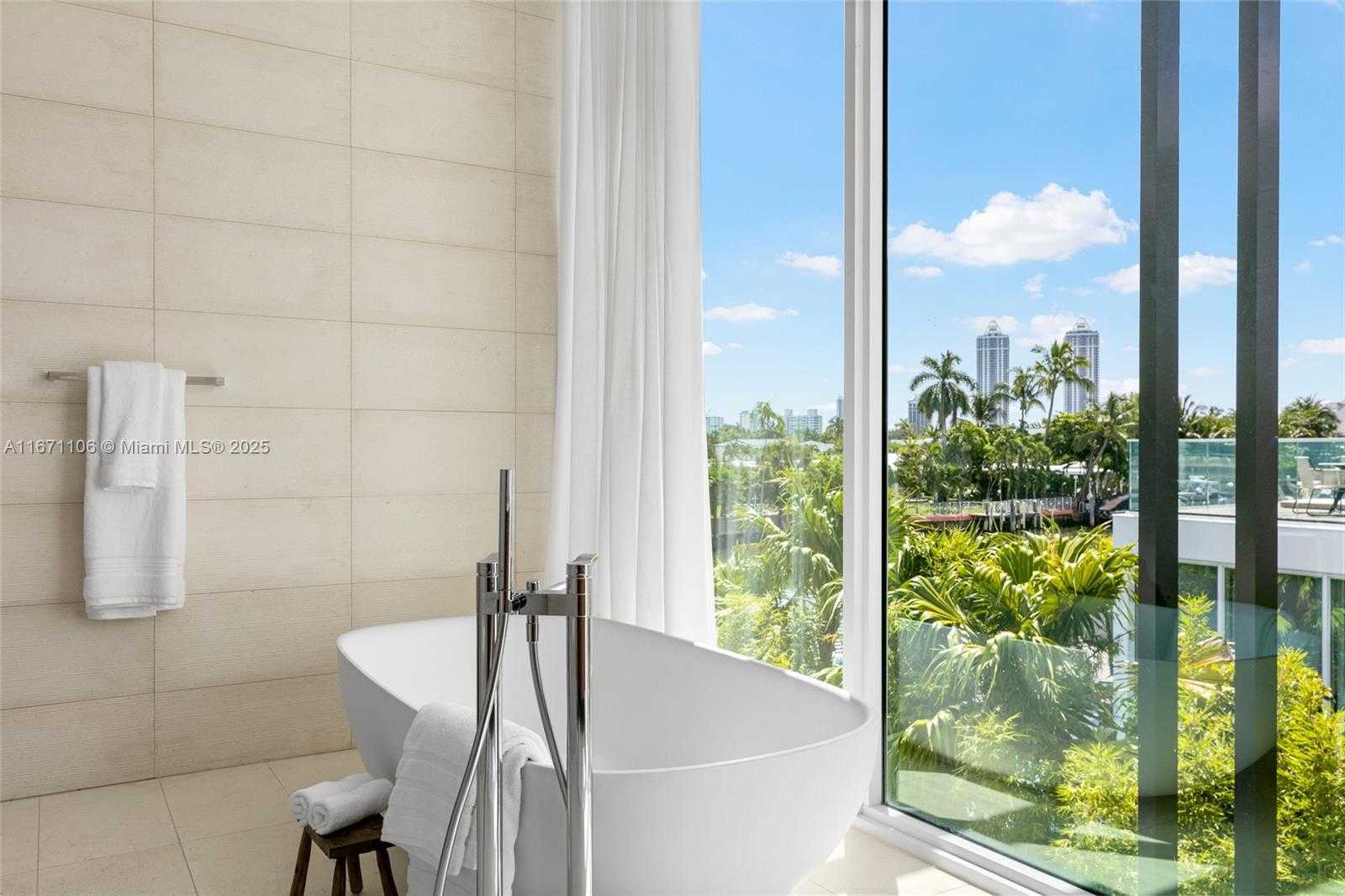 Small Image of 1081 WEST 48TH ST, Miami Beach Number 68
