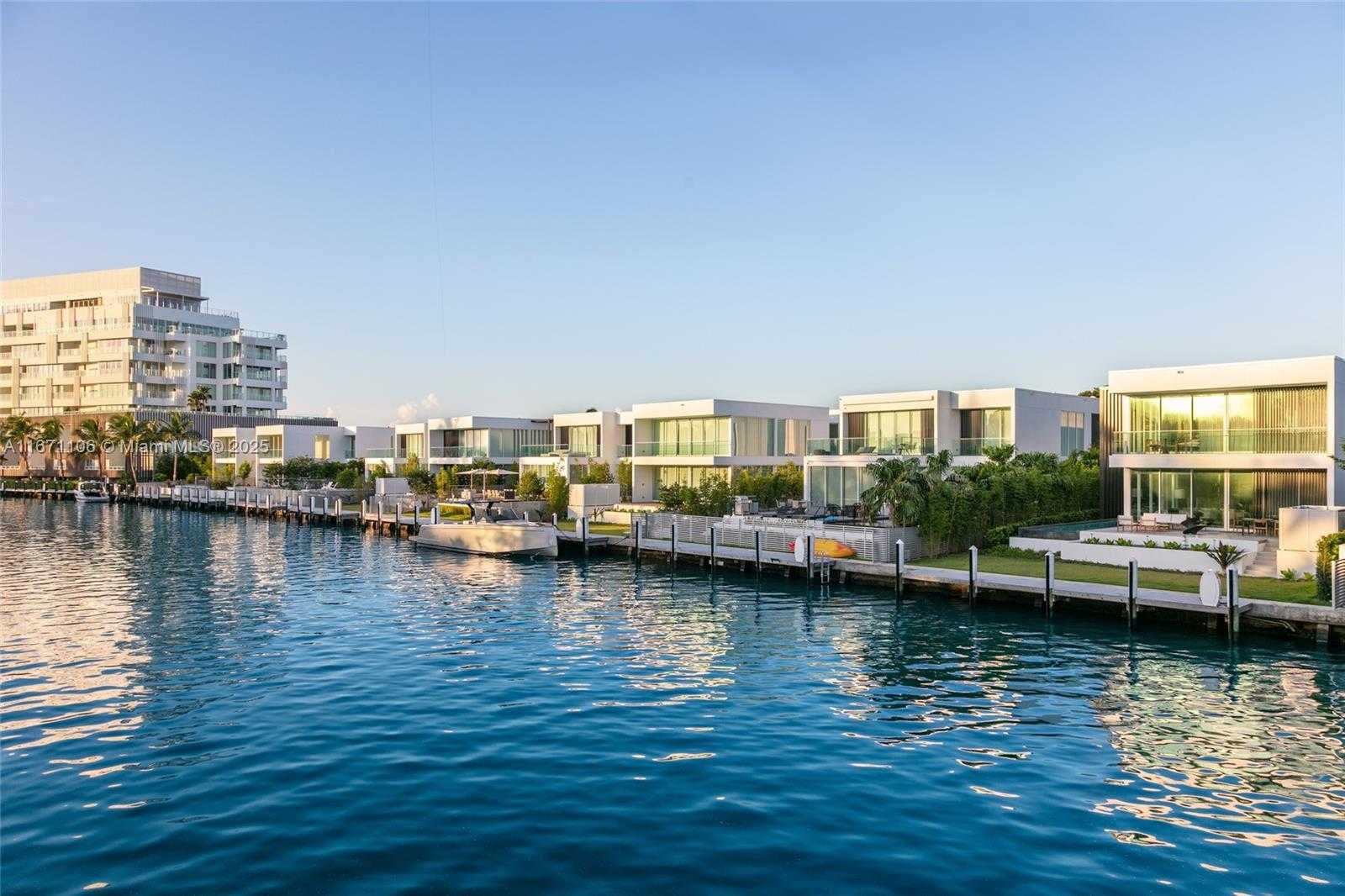 Small Image of 1081 WEST 48TH ST, Miami Beach Number 80