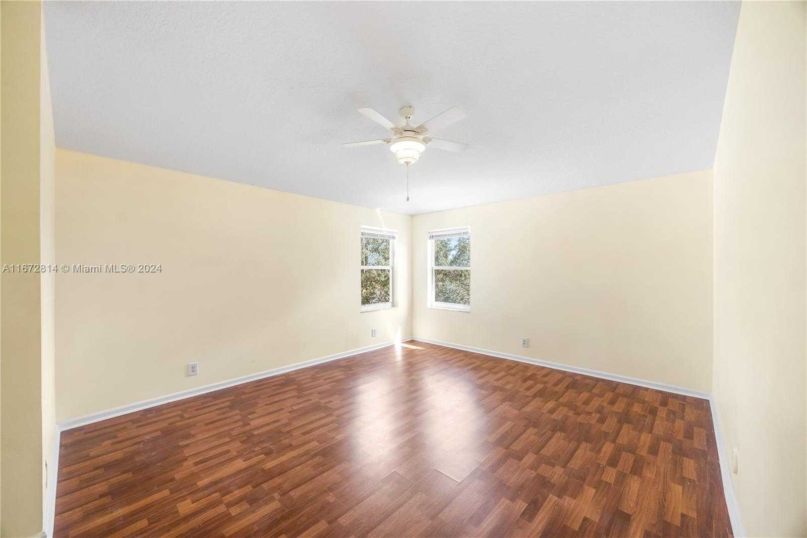 Small Image of 751 SOUTH WEST 191ST AVE, Pembroke Pines Number 21