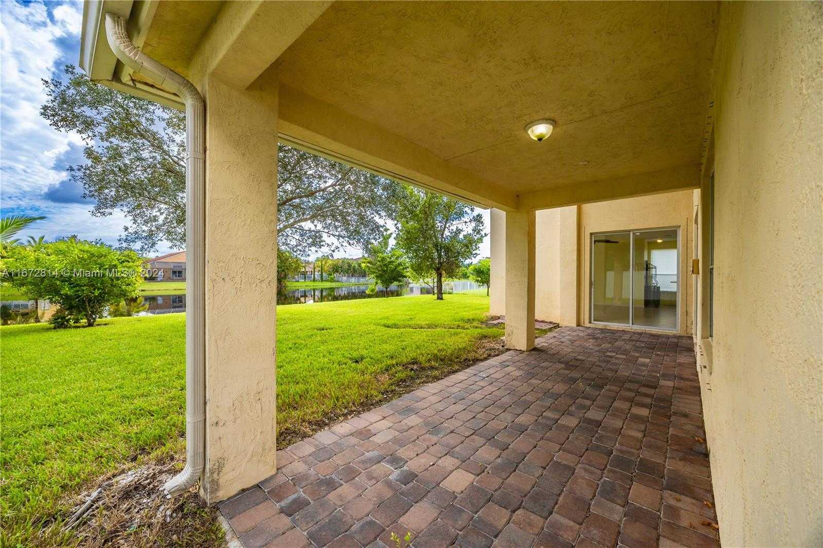 Small Image of 751 SOUTH WEST 191ST AVE, Pembroke Pines Number 36