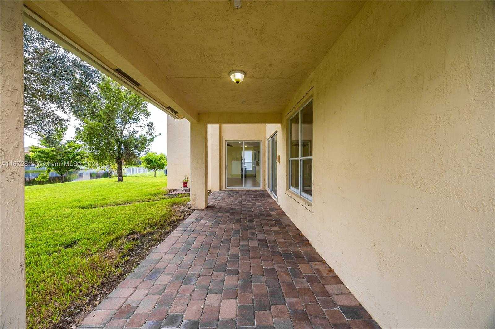 Small Image of 751 SOUTH WEST 191ST AVE, Pembroke Pines Number 37