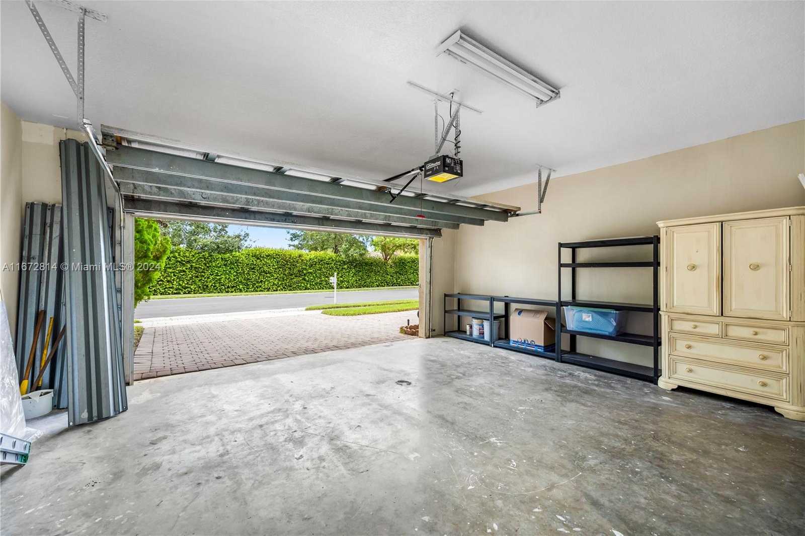 Small Image of 751 SOUTH WEST 191ST AVE, Pembroke Pines Number 39