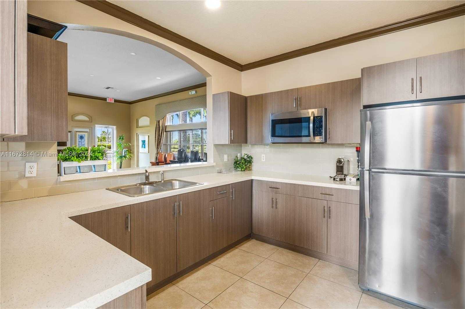 Small Image of 751 SOUTH WEST 191ST AVE, Pembroke Pines Number 53