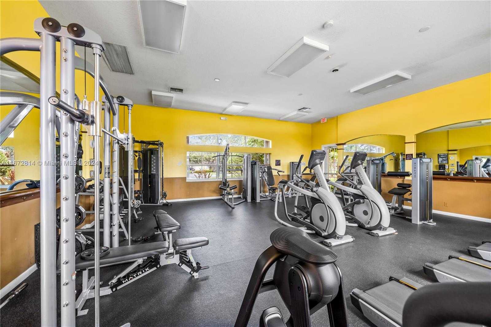Small Image of 751 SOUTH WEST 191ST AVE, Pembroke Pines Number 54